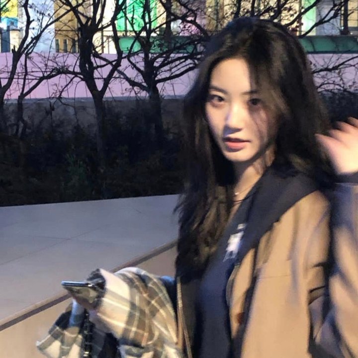 空房间里的妻子